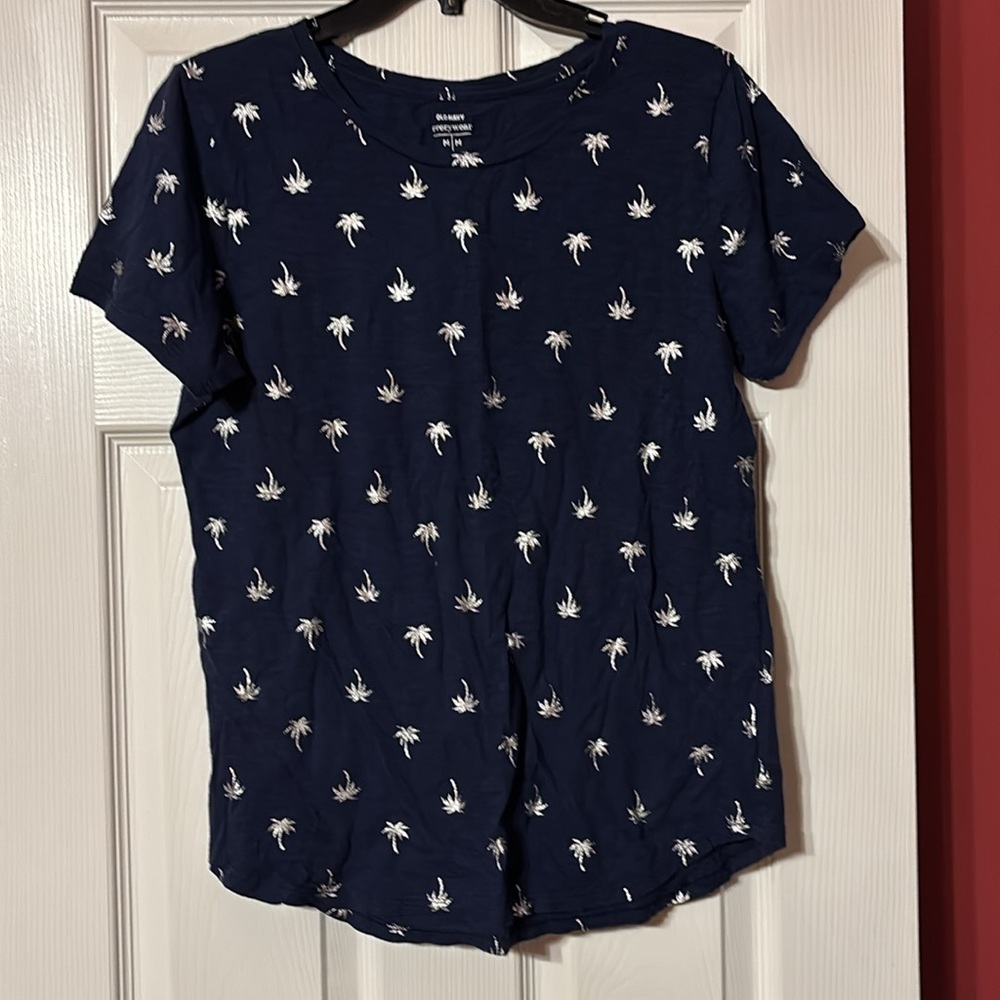 Old navy blue short sleeve shirt with silver foil palm trees size medium